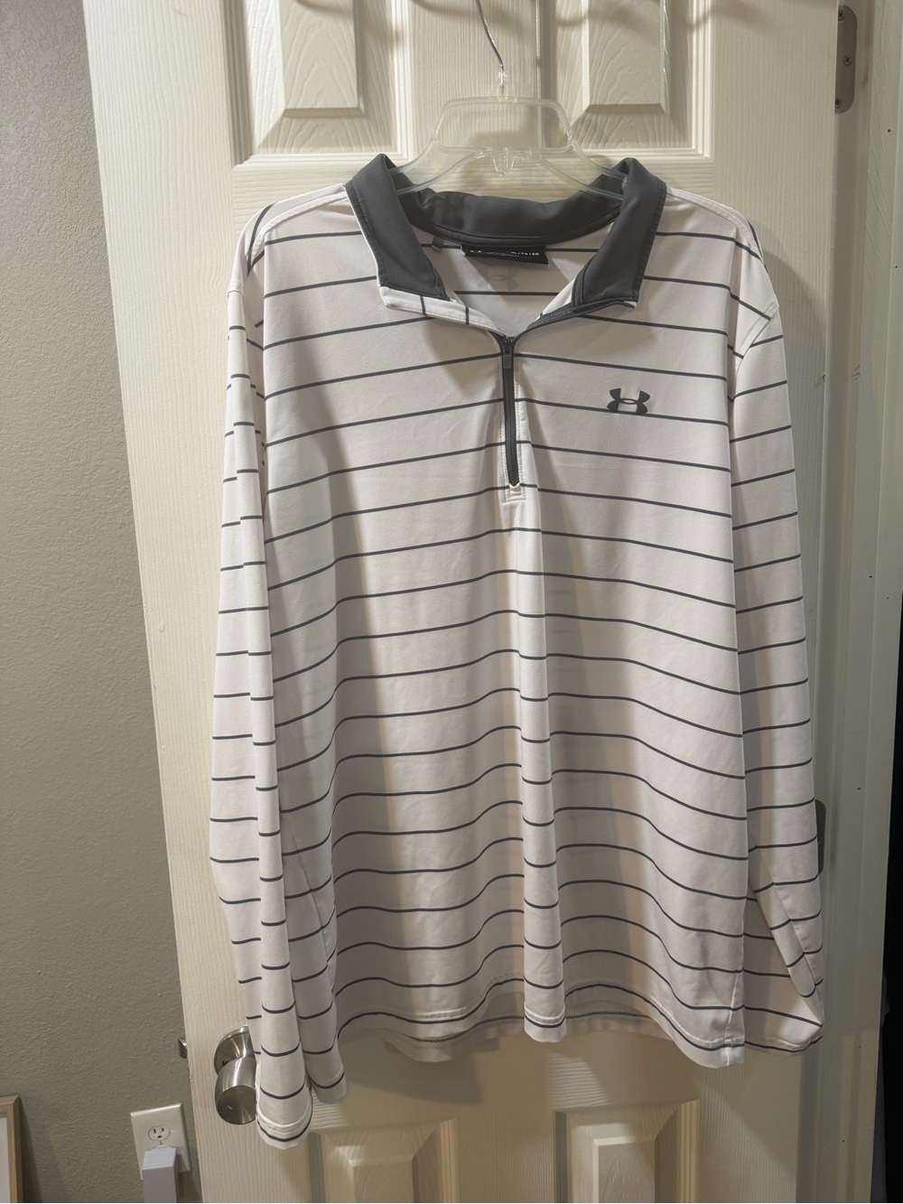 Under Armour Men’s White Long Sleeve Quarter-Zip Polo with Black Stripes